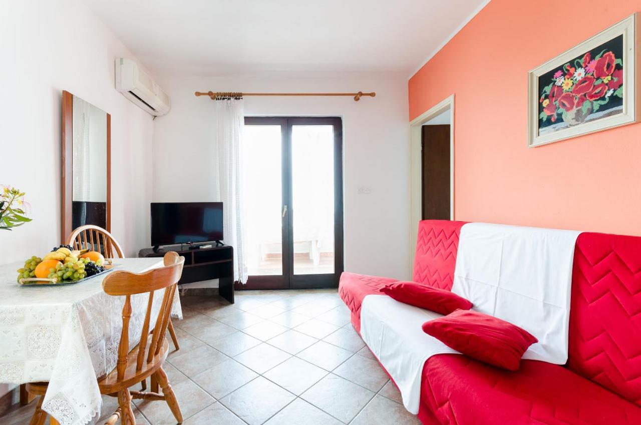 Apartments Sime Lopar Chambre photo
